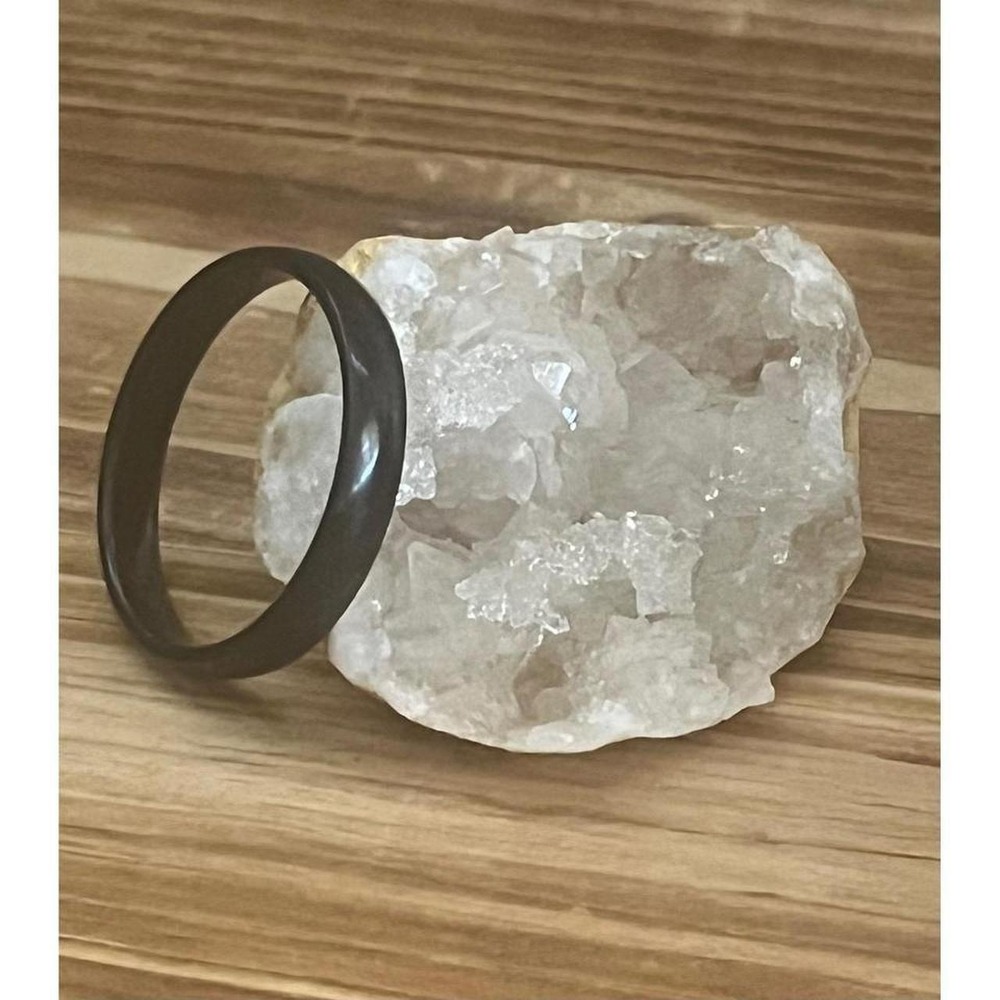 Black Polished Solid Titanium Unisex Quality Ring Band -4mm Width- New -Size 9